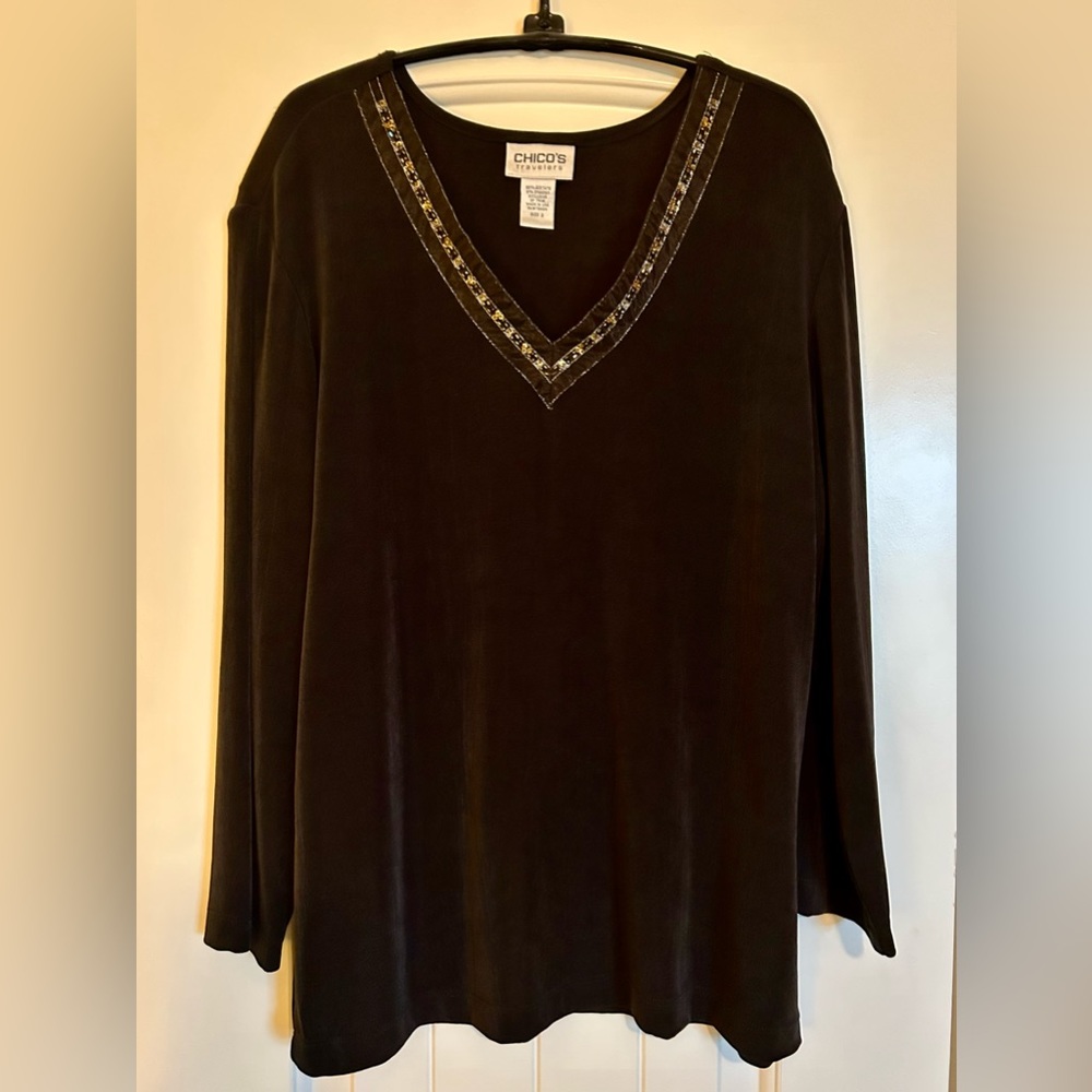 Chicos Travelers Top size 2 Brown Sequin Ribbon Trim Slinky Knit Stretch